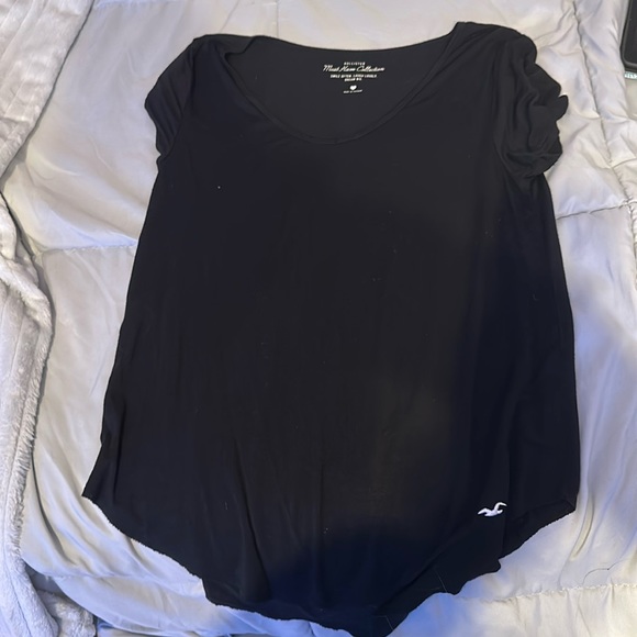 Hollister shirt - Picture 1 of 3